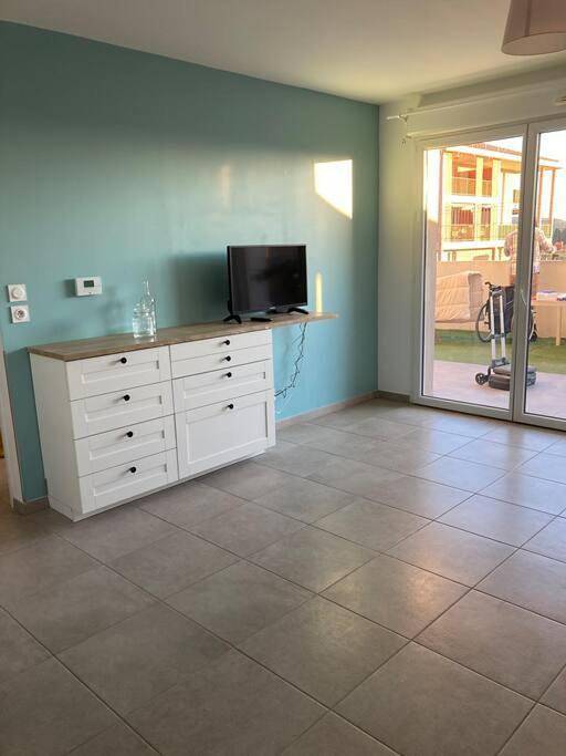 Gîte pour 4 personnes, avec jardin à La Fare-les-Oliviers - 3