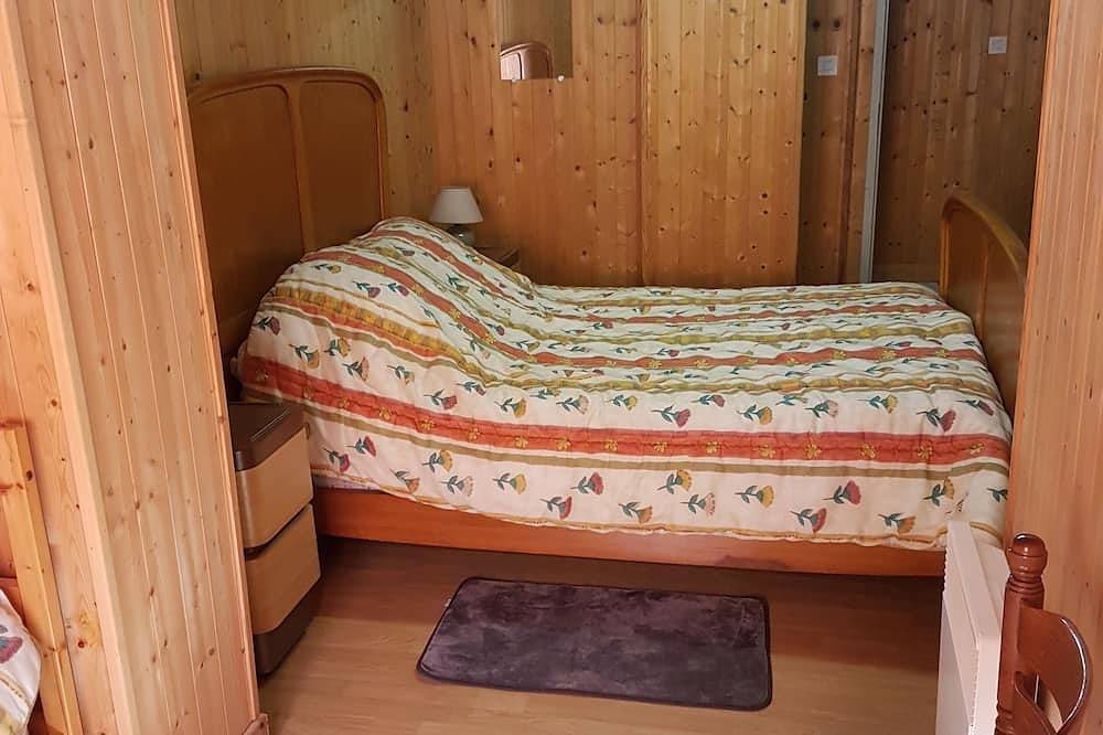 Komfortables Chalet auf dem Grundstück, das vom Fremdenverkehrsbüro von Thonon-les-Bains kontrolliert wird in Lyaud, Thonon-les-Bains und Umgebung