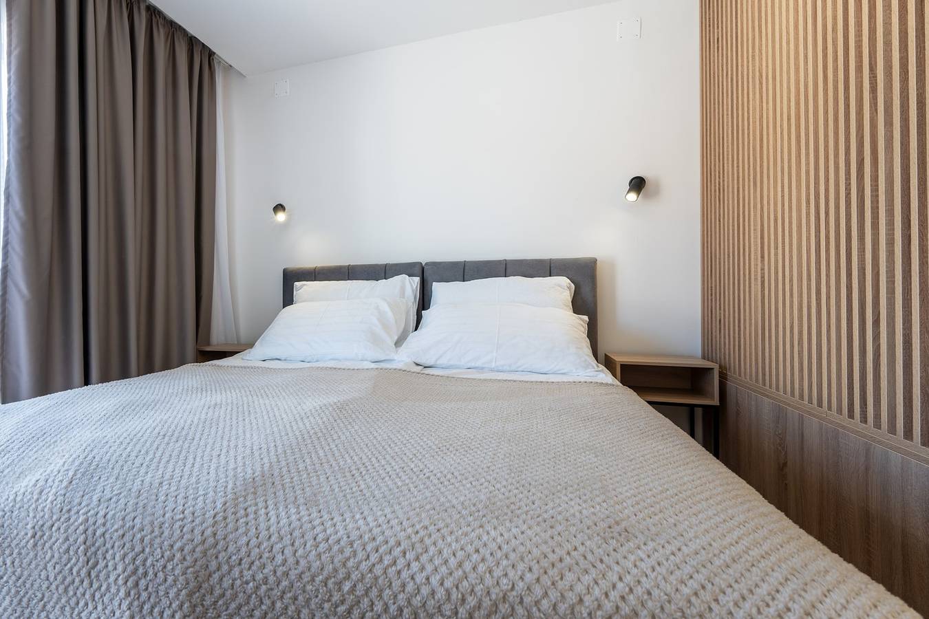 Apartamento inteiro, Modern Studio with Terrace near the Beach in Orebic, Dubrovnik-Neretva