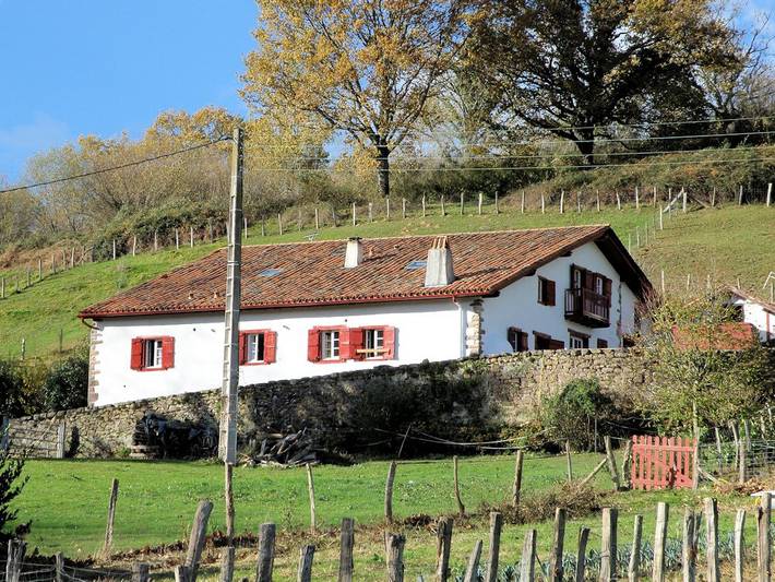 Gîte pour 2 personnes, avec jardin à Sare - 2