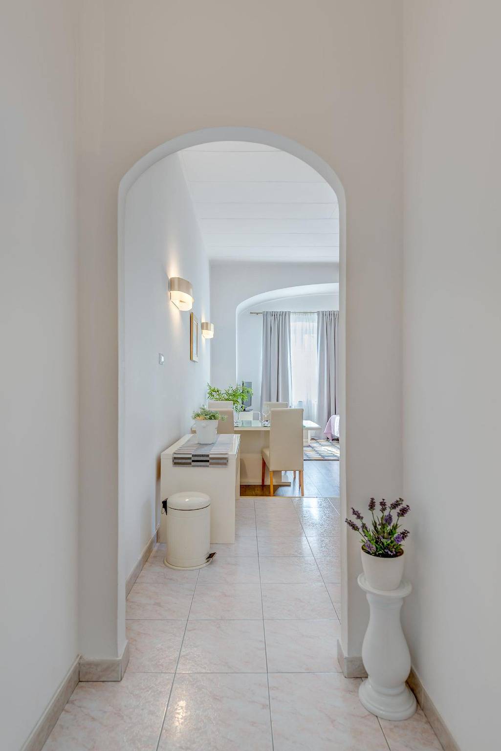 Appartamento intero, Appartamento vacanza per 5 Persone ca. 48 m² in Spalato, Dalmazia (Regione spalatino-dalmata) in Spalato, Regione spalatino-dalmata