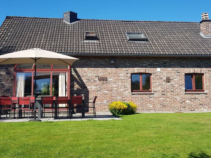 Vakantiehuis voor 12 personen, met Terras en Tuin in Robertville (België)