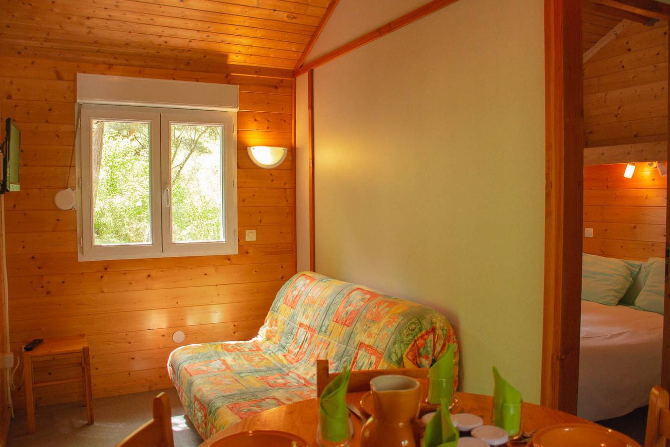 Chalet Abeille 4 personnes - Camping du Golf des Gorges du Tarn in La Canourgue, Région de Mende