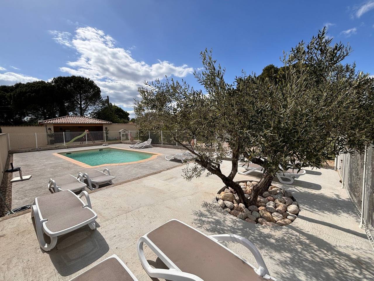 Le Merlot - Les Chalets de Chamont in Ruoms, Ardèche