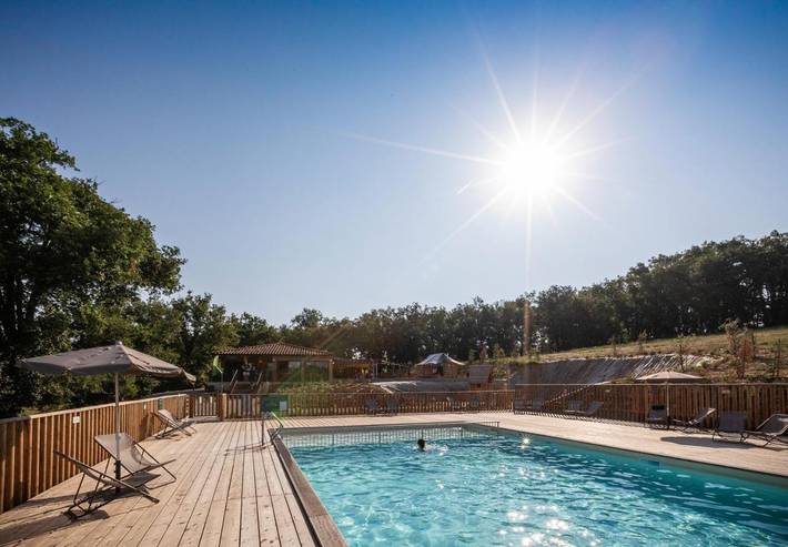 Location de vacances pour 5 personnes, avec piscine ainsi que terrasse et bassin pour enfant à Les Cabannes (Tarn) - 2