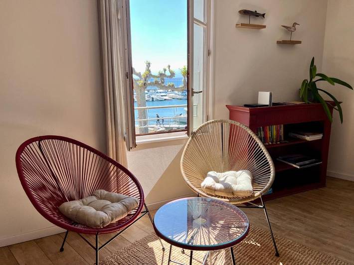 Gîte pour 4 personnes, avec balcon ainsi que vue sur le lac et vue à Nernier - 4