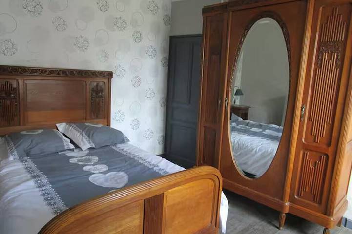 Location de vacances pour 6 personnes, avec jardin, animaux acceptés à Bourg-Fidèle - 3