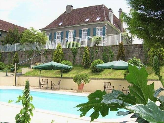 Chambre d’hôte pour 4 personnes, avec piscine et jardin - 1