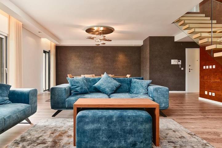 Gîte pour 6 personnes, avec jardin ainsi que piscine et vue dans Lagoa de Albufeira