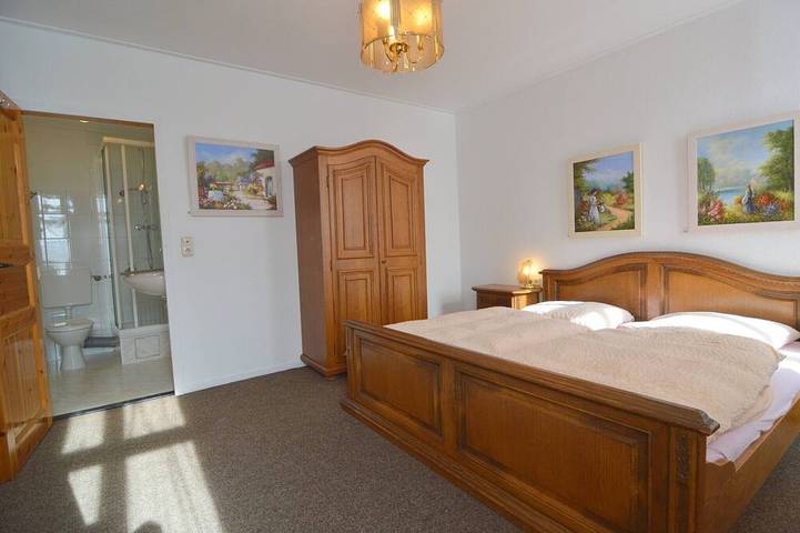 Ferienhaus für 18 Personen, mit Pool in Ürzig - 2