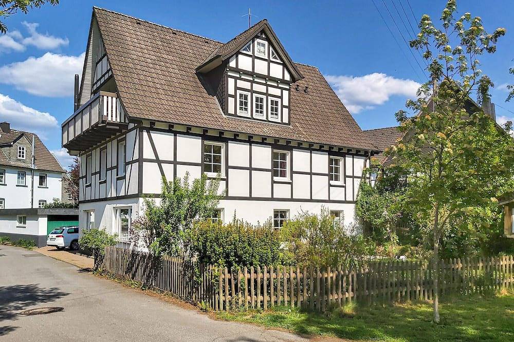 Geheel appartement, Huisdiervriendelijk appartement in Attendorn, Sauerland