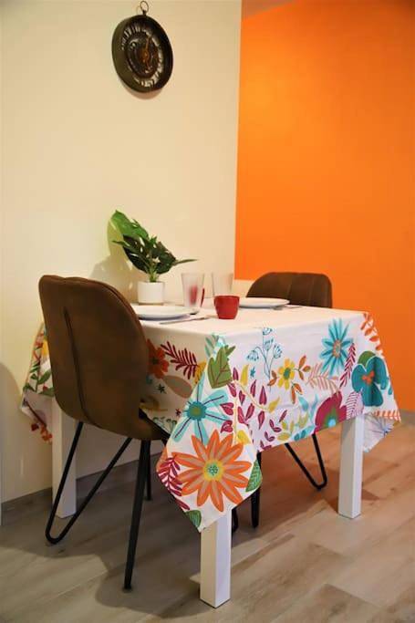 Location de vacances pour 2 personnes, avec terrasse, animaux acceptés à Plestan - 3