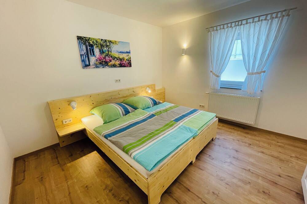 Ganze Wohnung, Ferienwohnung Bad Camberg  - Apartment - Baumwipfel in Bad Camberg, Landkreis Limburg-Weilburg