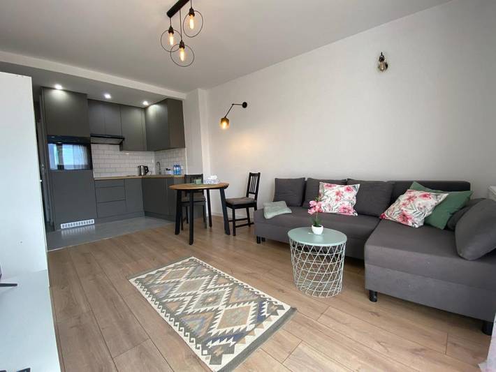 Apartament wakacyjny dla 2 osób, z Balkon i Ogród oraz Basen i Widok w Wadowice