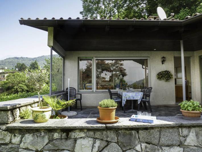 Vacation rental for 5 people, with Terrace and Yard as well as Lake view and View in Lugano