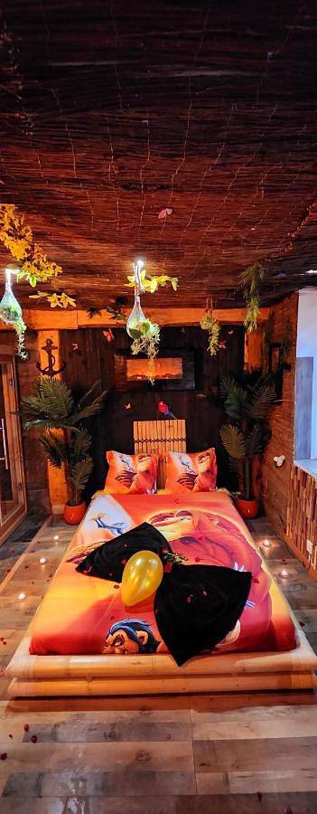 Gîte pour 2 personnes, avec jacuzzi et sauna à Condé-Sainte-Libiaire - 4