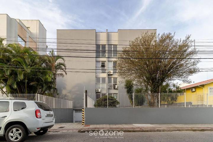 Casas e apartamentos de temporada para 4 pessoas, com balcão em Capoeiras
