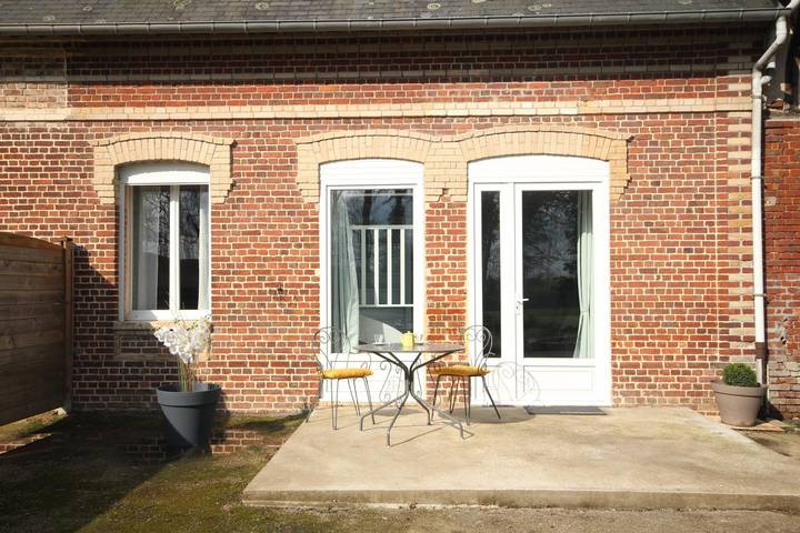 Gîte pour 3 personnes, avec terrasse et jardin dans Épinay-sur-Duclair
