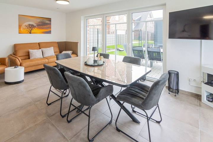 Ferienwohnung für 6 Personen, mit Terrasse und Garten