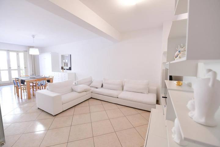 Ferienwohnung für 4 Personen, mit Balkon und Ausblick - 1