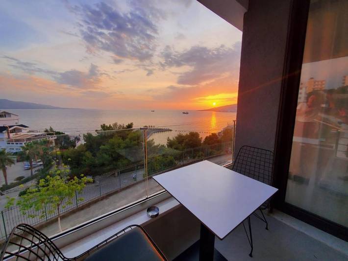 Apartament wakacyjny dla 6 osób, z widok i balkon w Saranda