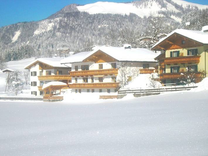 Ferienhaus für 4 Personen, mit Balkon in Kössen
