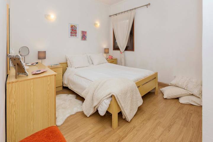 Appartement entier, Appartement 'Maresia' avec vue sur la mer, Wi-Fi et climatisation in Praia da Oura, Albufeira e Olhos de Água