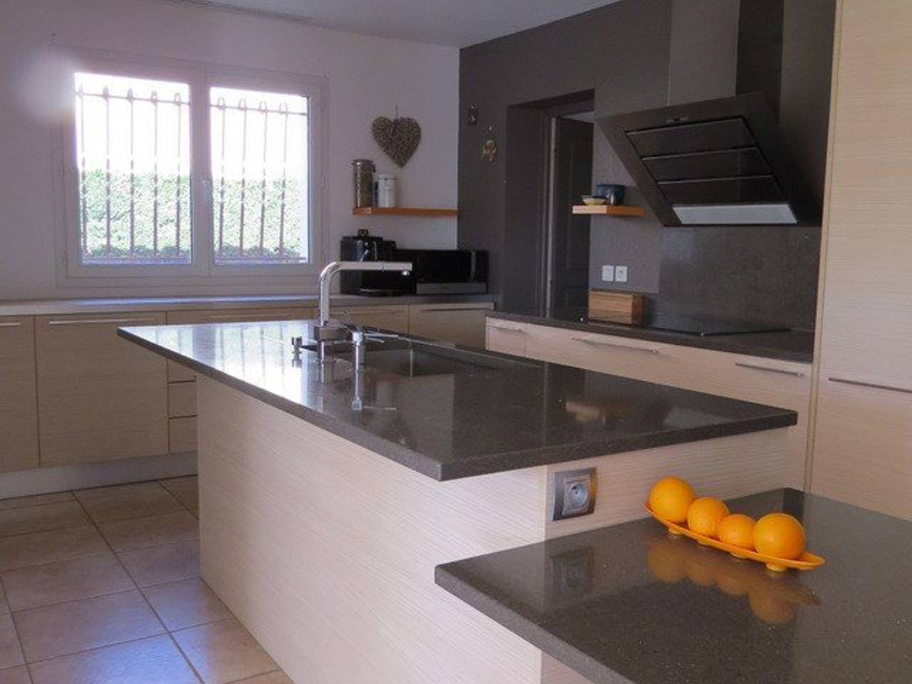 Luxusvilla mit privatem Pool, Sauna & Boulodrome, 8 Minuten vom Strand, für 8 Personen, Wlan in Saint-Laurent-de-la-Salanque, Côte d'Améthyste