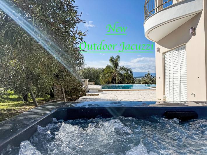 Bungalow für 10 Personen, mit Balkon und Pool sowie Garten in Griechenland - 3