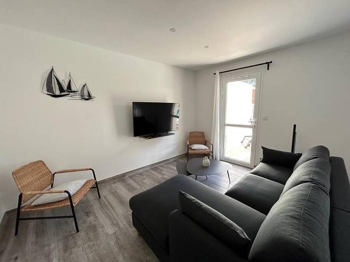 Location de vacances pour 8 personnes, avec jardin et jacuzzi ainsi que piscine et terrasse à Saint-Augustin - 4