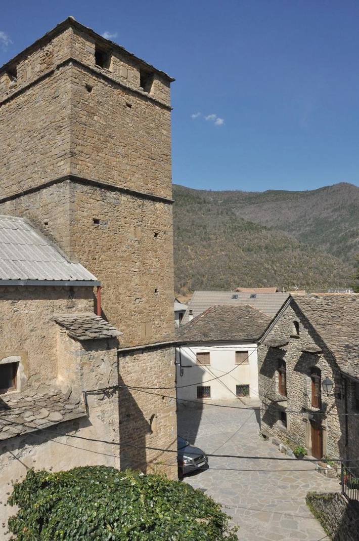 Casa rural para 6 personas, con vistas y balcón en Parque nacional de Ordesa y Monte Perdido - 2