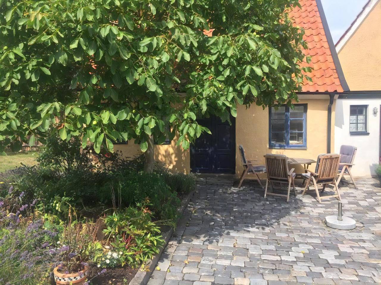Charmantes Ferienhaus im Zentrum von Simrishamn in Simrishamn, Österlen