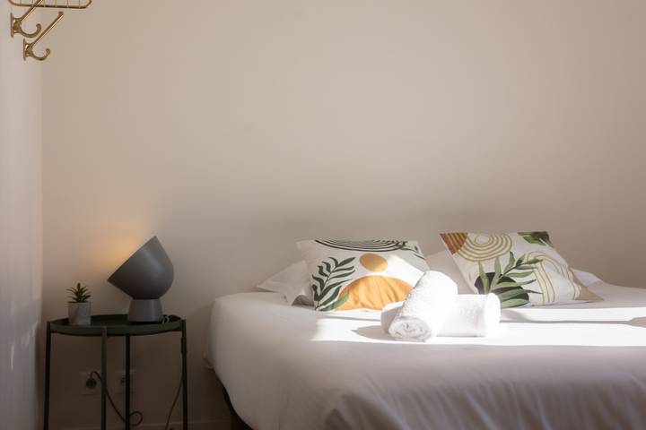 Ganze Wohnung, Ferienwohnung für 4 Personen mit Balkon in Bordeaux, Bordeaux und Umgebung
