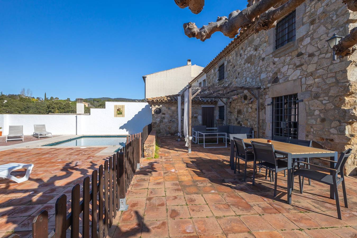 Ferienhaus 'Can Tarana' mit Bergblick, privatem Pool und Wlan in Santa Cristina d'Aro, Costa Brava