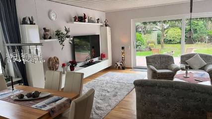 Ferienwohnung für 5 Personen, mit Garten und Terrasse in Nordenham