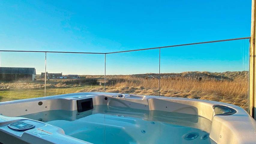 Ferienhaus für 9 Personen, mit Sauna und Terrasse sowie Whirlpool in Agger - 2