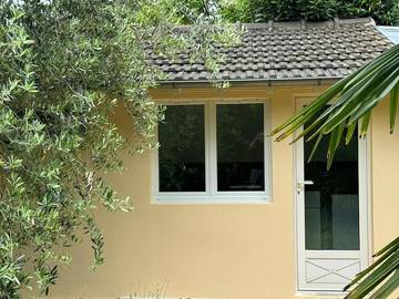 Gîte pour 2 personnes, avec jardin à Maisons-Laffitte