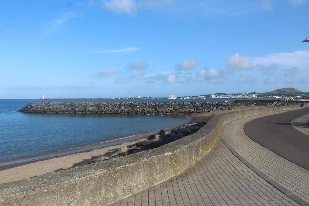 Apartamento inteiro, Praia Horizonte Studio's - Rral nº3195 in Praia da Vitória, Terceira