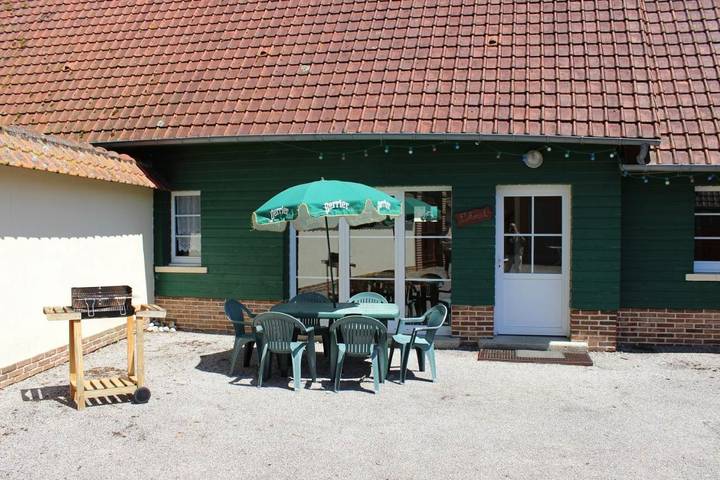 Location de vacances pour 6 personnes, avec terrasse à Quesnoy-le-Montant - 3