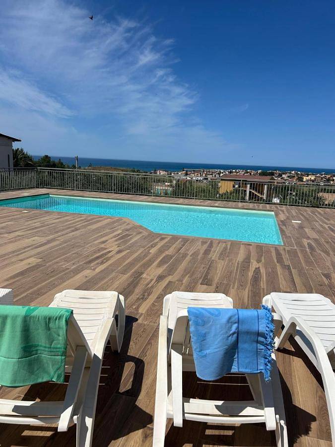 Appartamento vacanze per 5 persone, con piscina e panorama nonché giardino - 1