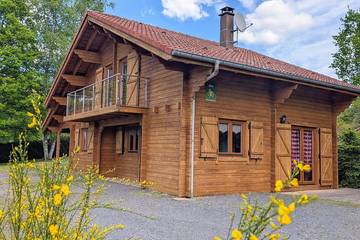 Gîte pour 6 personnes, avec jardin à Taintrux