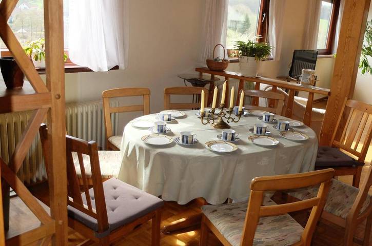Ferienwohnung für 4 Personen, mit Garten und Ausblick in Bad König - 3