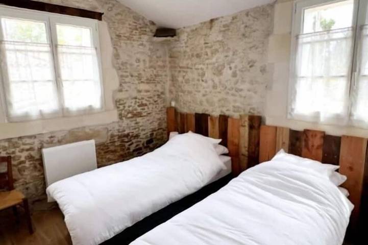 Location de vacances pour 4 personnes, avec balcon à Vergeroux - 4