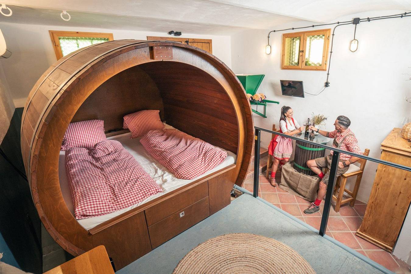 Weinfass-Chalet für 4 in Grub an der March in Wiener Umland & Wienerwald