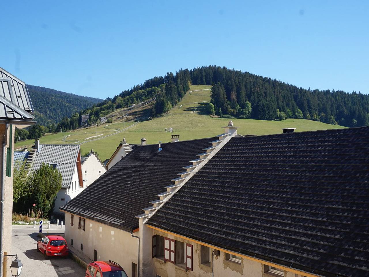 Ganzes Studio, Gemütliche Wohnung im Zentrum von Autrans, 4 Pers, Südterrasse, Haustiere erlaubt in Autrans-Méaudre-en-Vercors, Parc naturel régional du Vercors