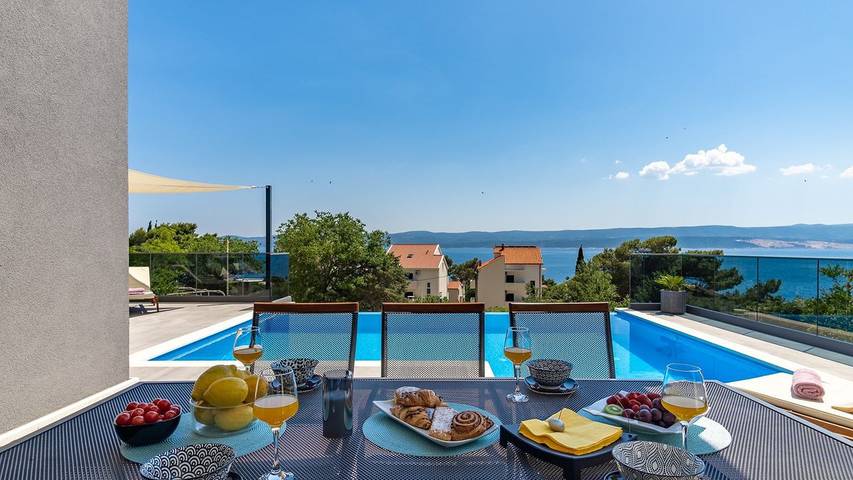 Villa pour 8 personnes, avec terrasse et piscine à Mimice - 3