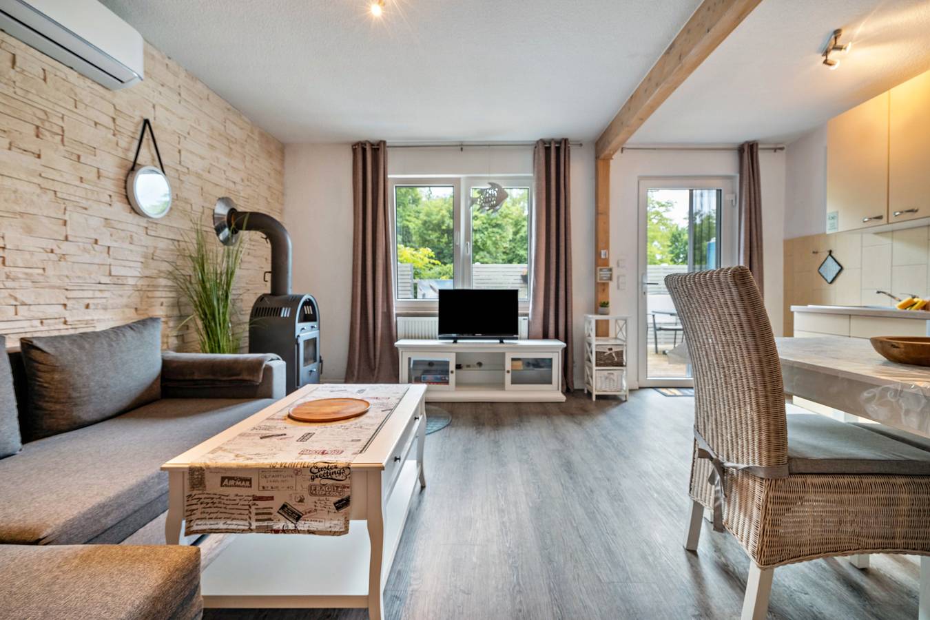 Bungalow 'Seeperle 2' mit Seeblick, privater Terrasse und eigenem Garten in Malchow, Fleesensee