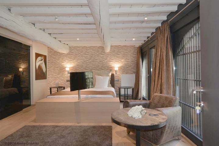 Hôtel pour 2 personnes, avec terrasse ainsi que vue et jardin à Marche-en-Famenne