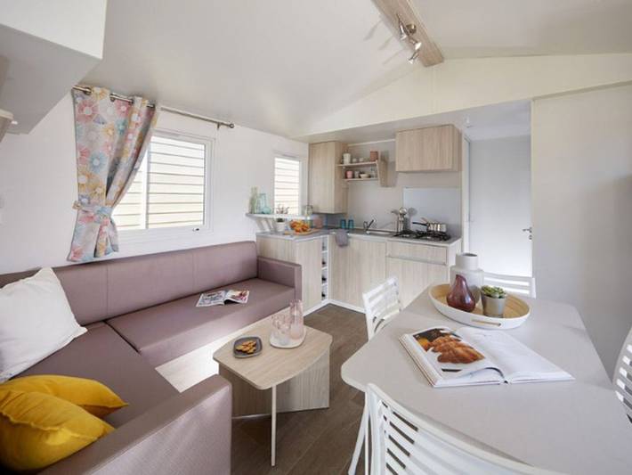 Bungalow für 4 Personen, mit Pool und Terrasse in Lloret de Mar - 3