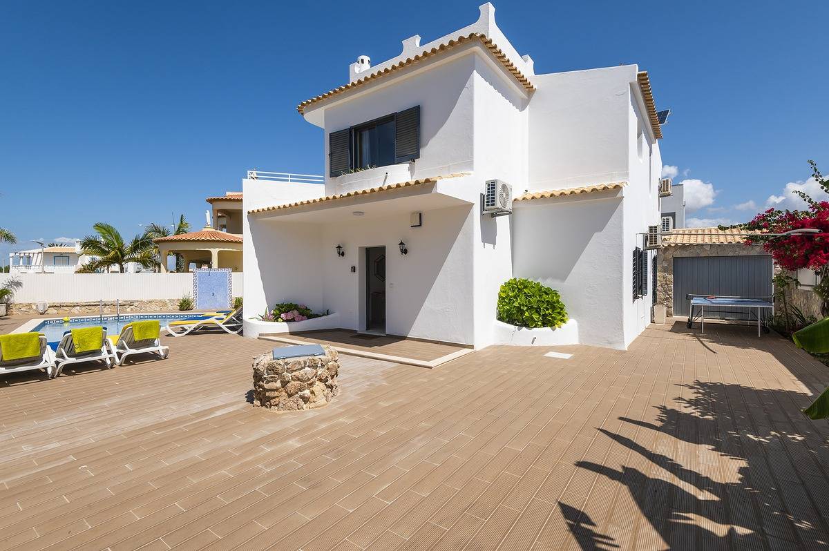 Villa Miramar Gale with Private Pool in Guia, Faro Distrikt